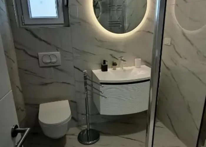 Sunrise With Outdoor Pool Villa *